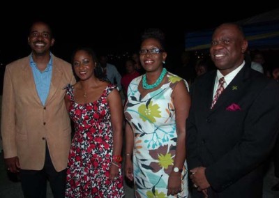 525639_283999345026787_2024995826_n